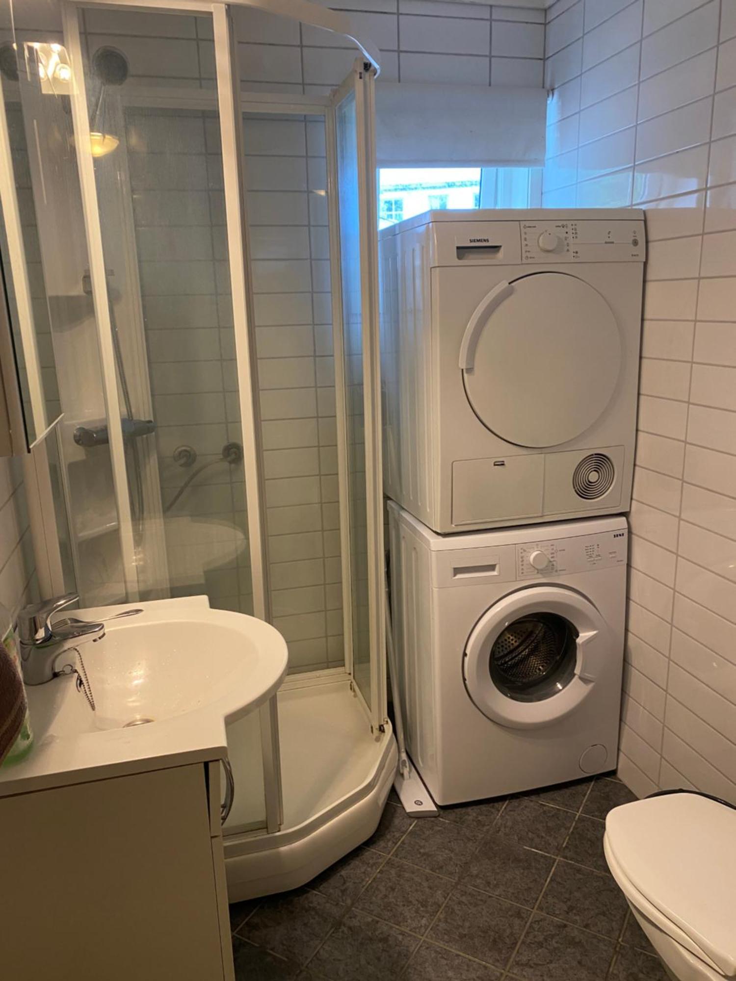 Sentralt Leilighet Ålesund Esterno foto